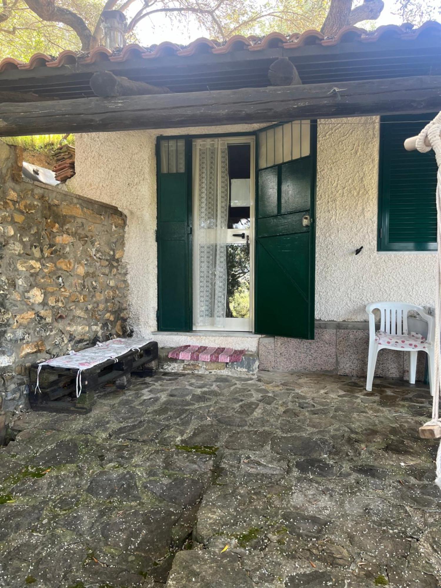 Casa Vacanze Alfano أسشيا الغرفة الصورة