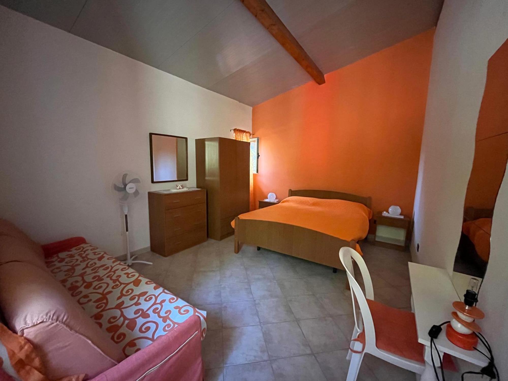 Casa Vacanze Alfano أسشيا الغرفة الصورة