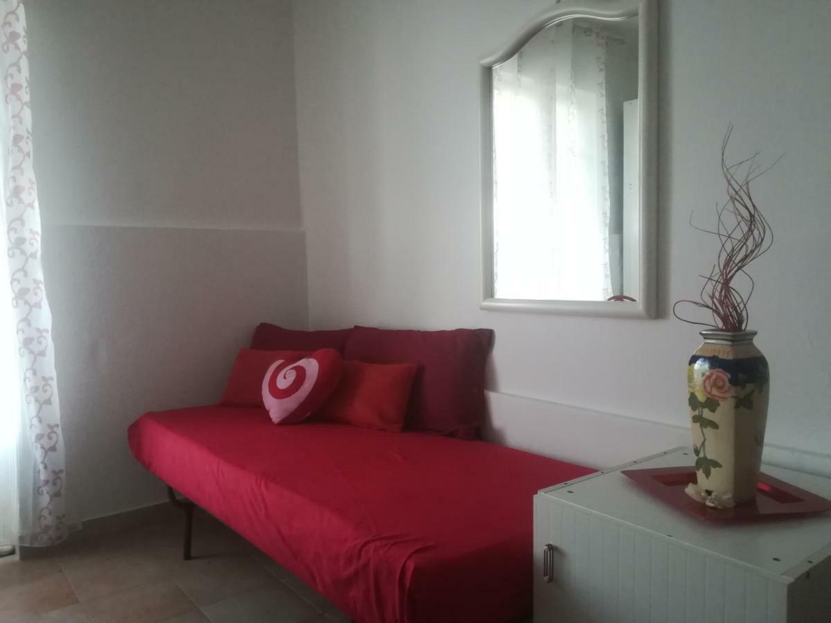 Casa Vacanze Alfano أسشيا المظهر الخارجي الصورة